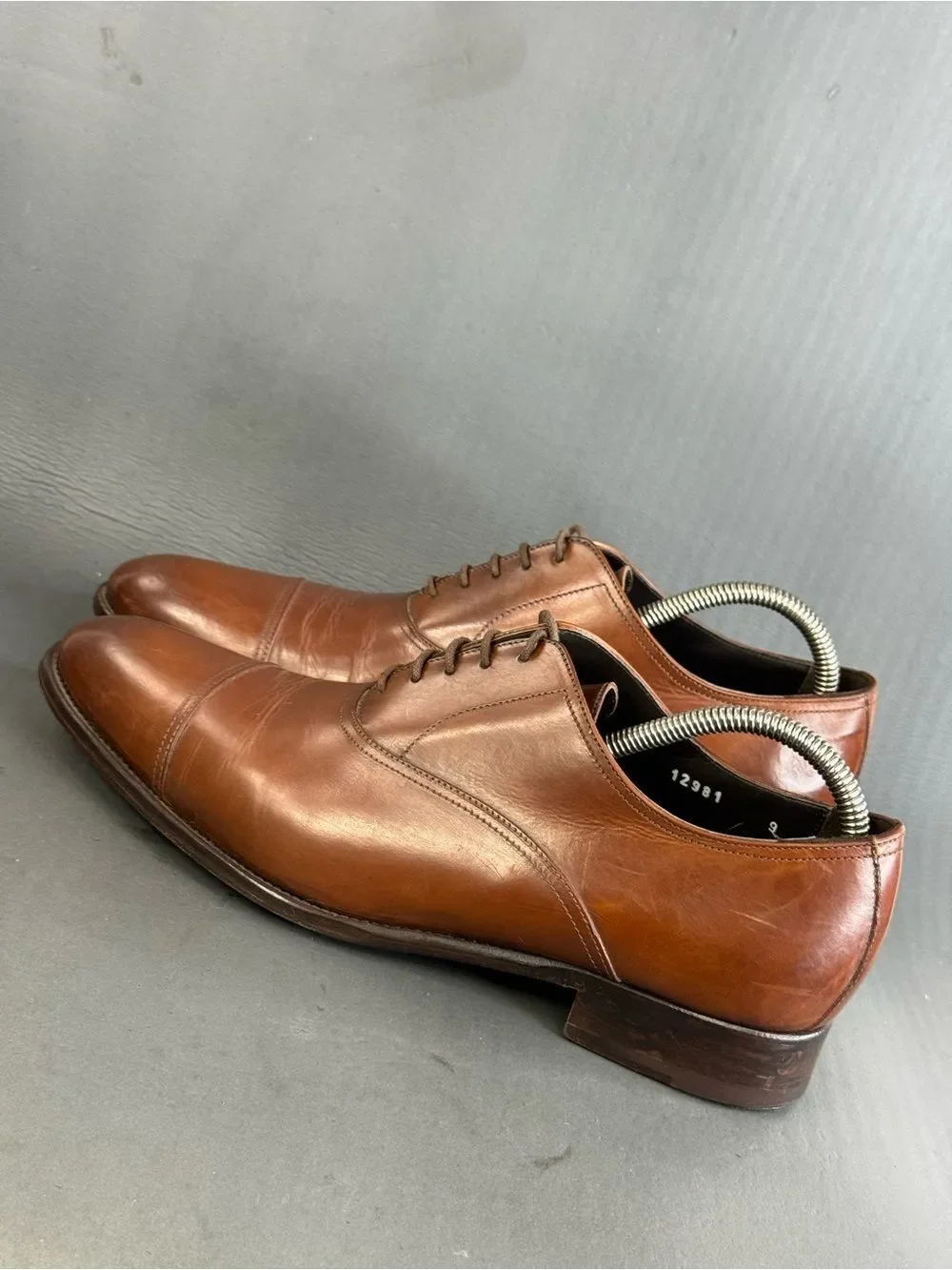 To Boot New York Forley cognac brown leather cap-toe Oxford shoes men’s 9
